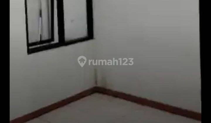 Rumah SHM Hadap Timur dekat RSUD Parung Siap Huni Dibantu KPR J23025 2