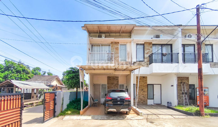 Rumah 2 Lantai 9 Menit ke Gerbang Tol BSD Barat 1 Hadap Selatan J34821