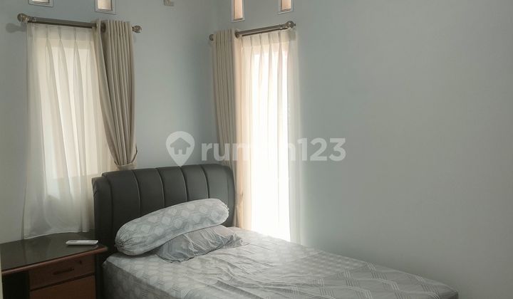 5 Bedroom House with SHM 15 Minutes to Cipinang Indah Mall J-37210 2