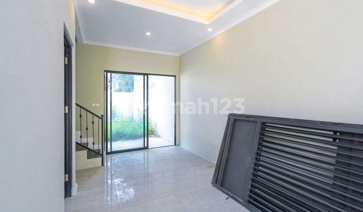 Rumah Hadap Timur Luas 5 Menit ke RS Citra Medika Depok J-37614 Rumah Hadap Timur Luas 5 Menit ke RS Citra Medika Depok J-37614