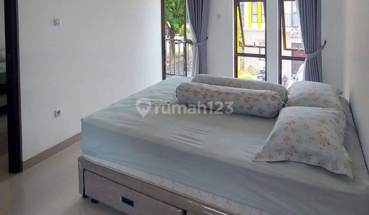 Rumah Minimalis 2 Lt Hadap Utara 10 menit ke Gerbang Tol Jati Warna 1 Siap KPR J22093 2