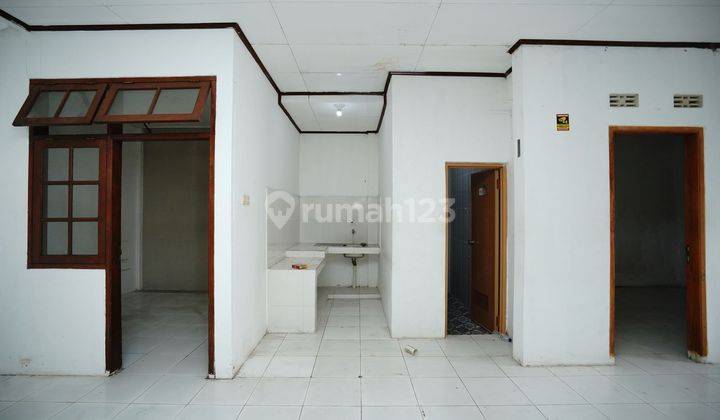 Rumah 3 Lt Hadap Timur Bisa Nego 11 menit ke Summarecon Mall Bekasi Siap KPR J20952 2