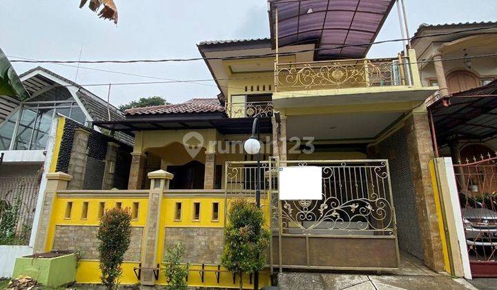 Rumah 2 Lt Ada Carport 8 Menit ke Plasa Cibubur Harga Nego Dibantu KPR J22761 1