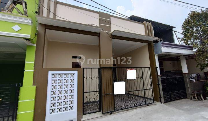 Rumah Harga Nego Bebas Banjir 10 menit ke Plaza Taman Harapan Baru Siap KPR J25869