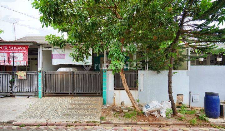 Rumah LT 105 Hadap Selatan Bebas Banjir dekat Living World Grand Wisata Bekasi J19258