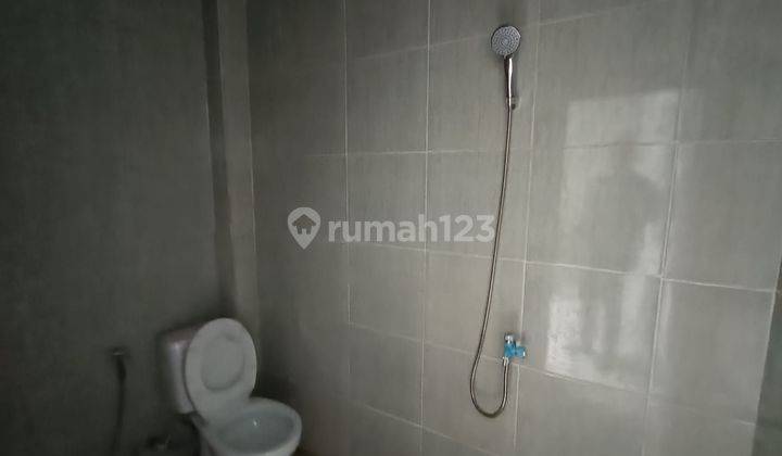 Rumah Minimalis 1 Lt Dekat Stasiun di Bekasi SHM Bebas Banjir J26313 2