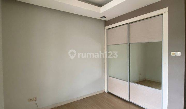 Rumah Strategis LB 200 di Kota Wisata Dekat AEON Mall Harga Nego J24884 2