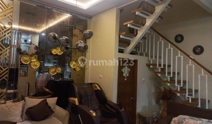 Rumah 3 Lt Hadap Timur dekat Mall Grand Metropolitan Bekasi J25204 1