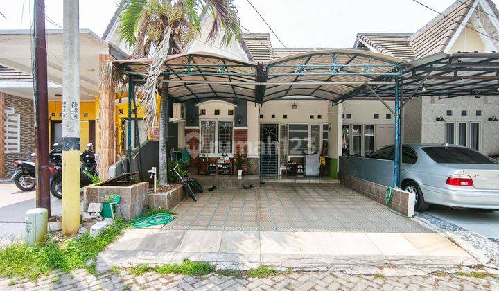 Rumah Hadap Timur Carport Luas 8 menit ke Metropolitan Mall Cibubur Siap KPR J12994 1