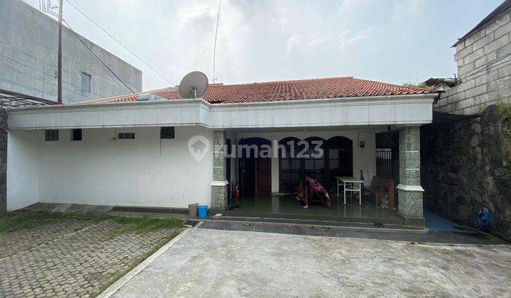 Rumah 2 Lt Siap Huni 10 Menit ke Siloam Hospitals Kebon Jeruk Bisa KPR J-28424 1