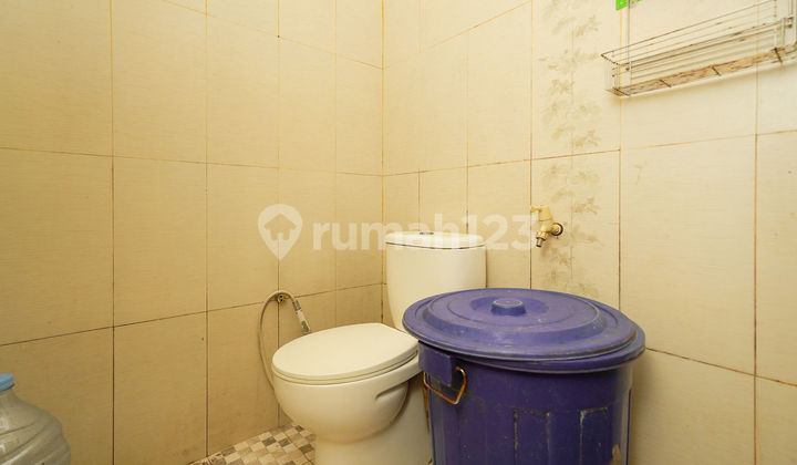 Rumah 11 Menit ke Plasa Cibubur SHM Hadap Utara Siap HuniJ-35554 2