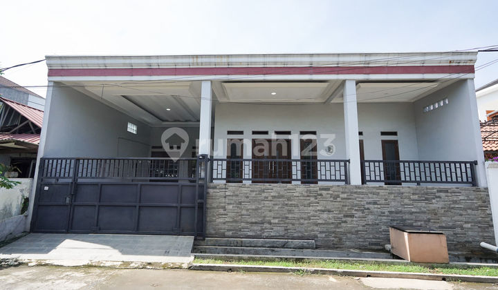 Rumah Hadap Utara LB 182 SHM 8 Menit ke Gerbang Tol Jatiwarna 1 J-38734