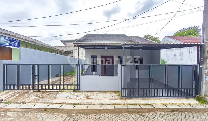 Rumah Luas 10 Menit ke Gerbang Tol Bsd Barat 1 SHM Dibantu KPR J-38210 Rumah Luas 10 Menit ke Gerbang Tol Bsd Barat 1 SHM Dibantu KPR J-38210