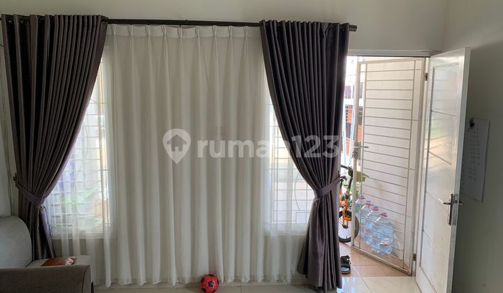 Rumah 2 Lantai 9 Menit ke Gerbang Tol BSD Barat 1 Hadap Selatan J34821