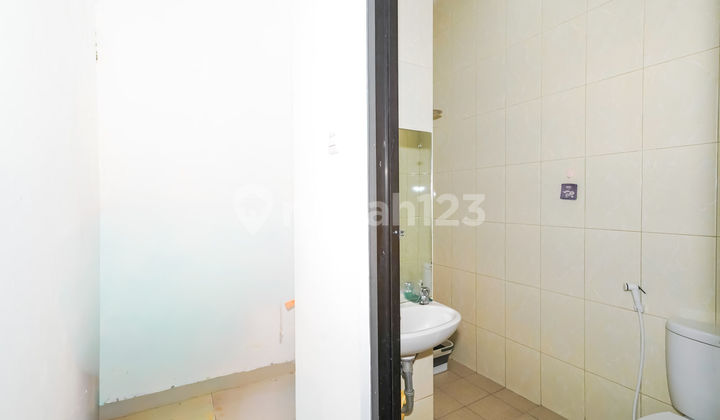 Rumah SHM 2 Lt Hadap Timur 7 Menit ke Stasiun Citayam Dibantu KPR J-37281 2