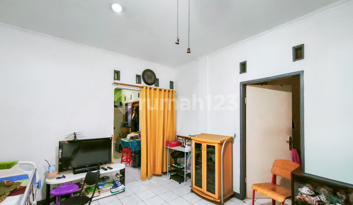 Rumah 2 Lantai Akses Dekat Stasiun Cilebut LB 140 Hadap Utara J38383 2