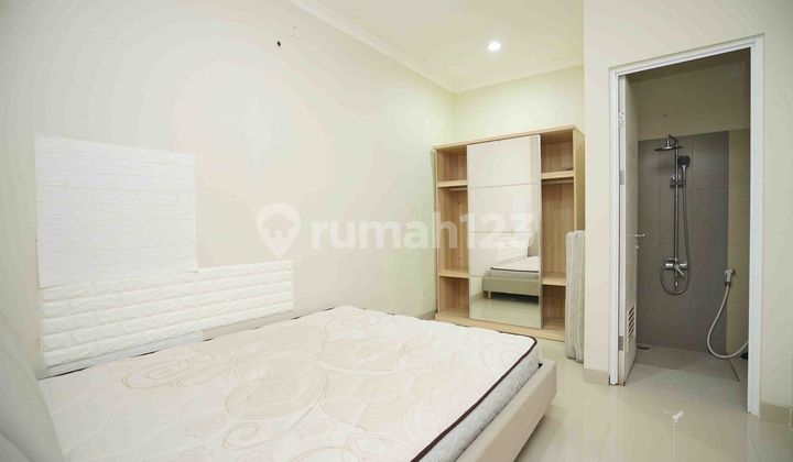 Minimalist House 15 Minutes to West BSD Toll Gate 1 Flood-Free J19845