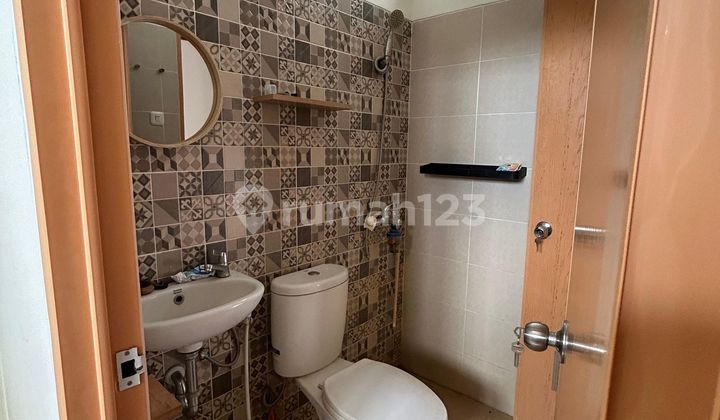 Rumah 2 Lantai SHM 15 Menit ke Gerbang Tol Pamulang Siap KPR J32070 2