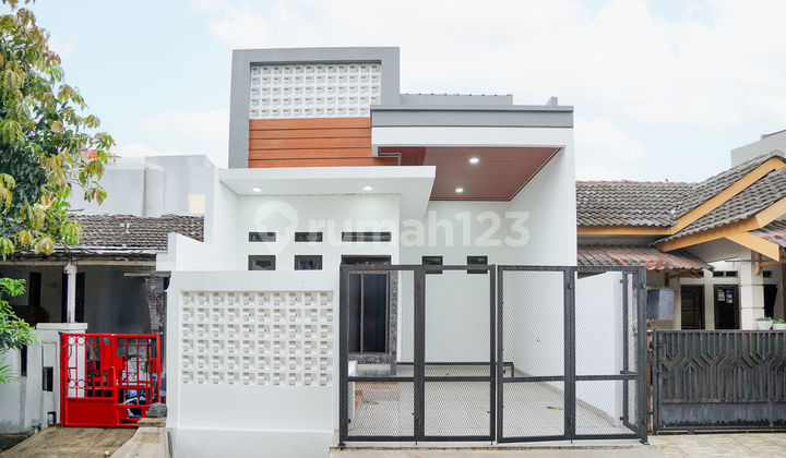 Rumah 14 Menit ke Summarecon Mall Bekasi SHM Dibantu KPR J-33030