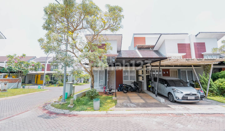 Beautiful Freehold House Near West BSD Toll Gate Assisted with Mortgage J-23331