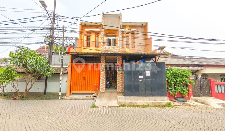 Rumah 4 KT Dekat Graha Raya 10 Menit ke Terminal Bebas Banjir J33313 Rumah 4 KT Dekat Graha Raya 10 Menit ke Terminal Bebas Banjir J33313