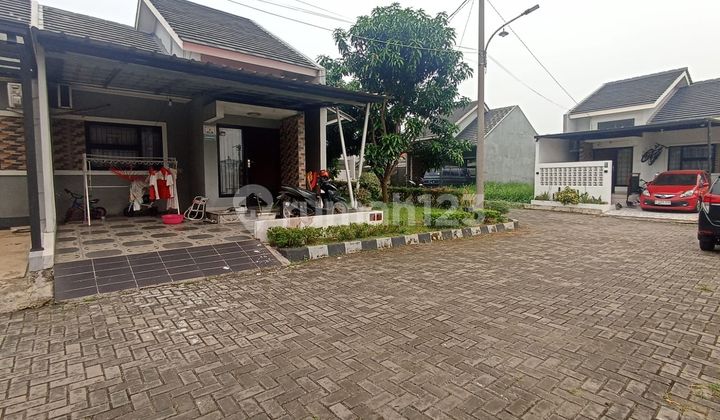 Rumah Strategis 17 Menit ke Gerbang Tol Cimanggis Dibantu KPR J34763 2