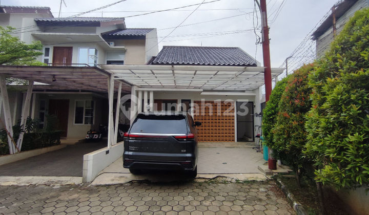 Ready-to-Live Home 16 Minutes to Tanjung Barat Station Flood-Free J33525 Ready-to-Live Home 16 Minutes to Tanjung Barat Station Flood-Free J33525