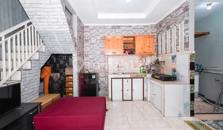 Rumah Terawat 15 Menit ke Mall Ciputra Cibubur SHM Dibantu KPR J35412