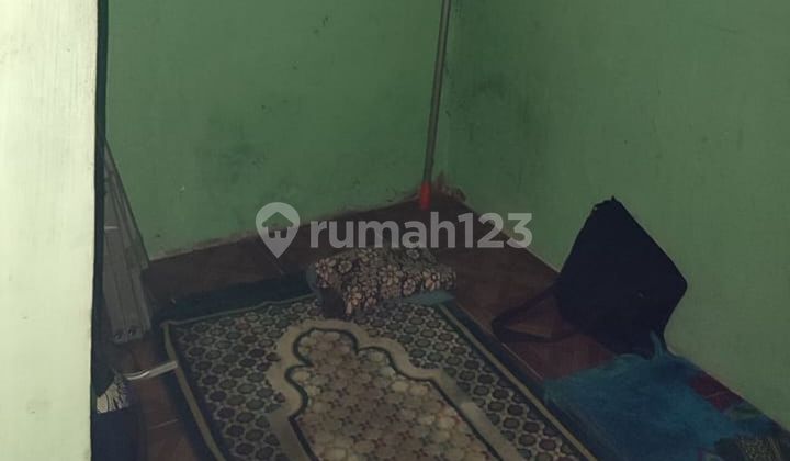 Spacious South-Facing House 10 Minutes to Supermal Karawaci J-11720 2