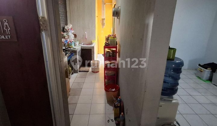 Rumah Strategis 15 Menit ke Cinere Bellevue Mall Hadap Selatan J26187 2