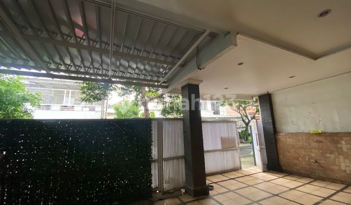 Rumah SHM 5 Kamar Tidur 12 Menit ke Stasiun LRT Ciracas J-32684 2