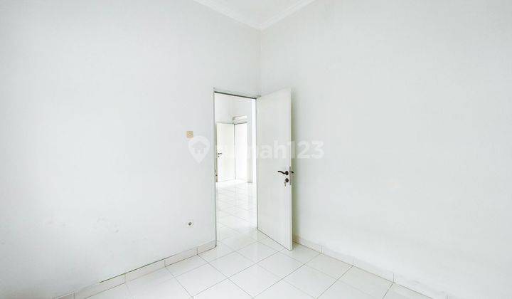 Rumah LT 105 Siap Huni Akses Cepat ke Gerbang Tol Sentul 1 Bisa KPR J-30597 2