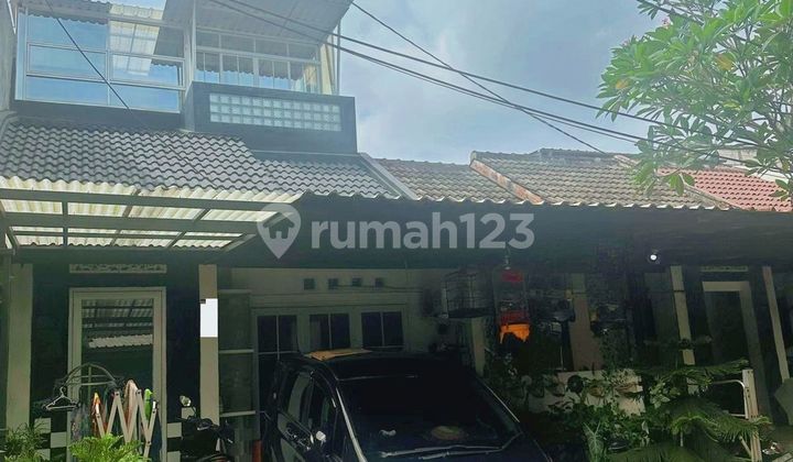 Rumah 2 Lt Siap KPR 8 Menit ke Mall The Park Sawangan J-31159 Rumah 2 Lt Siap KPR 8 Menit ke Mall The Park Sawangan J-31159