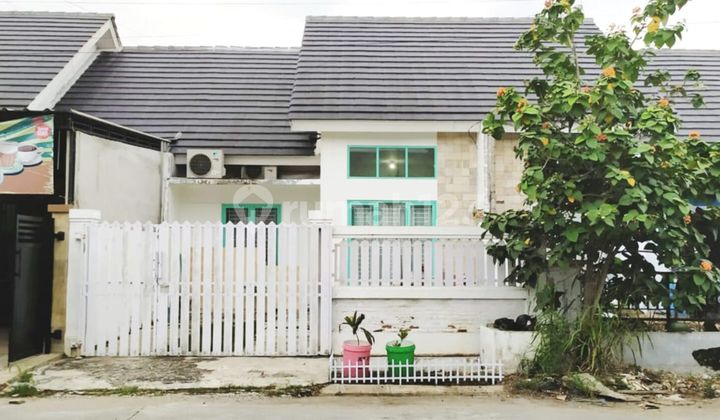 Rumah Hadap Timur 15 Menit ke Rumah Sakit Tiara Bekasi Siap KPR J-38617 Rumah Hadap Timur 15 Menit ke Rumah Sakit Tiara Bekasi Siap KPR J-38617