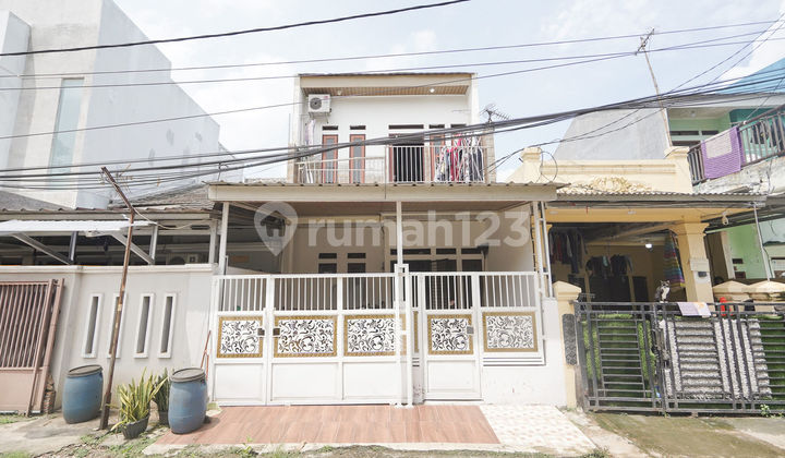 Rumah 3 Kamar SHM Dekat Stasiun LRT Taman Mini Hadap Timur J37221