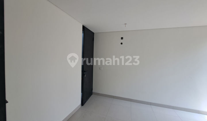 House 9 Minutes to BSD Barat 1 Toll Gate Ready to Occupancy J-36399 House 9 Minutes to BSD Barat 1 Toll Gate Ready to Occupancy J-36399