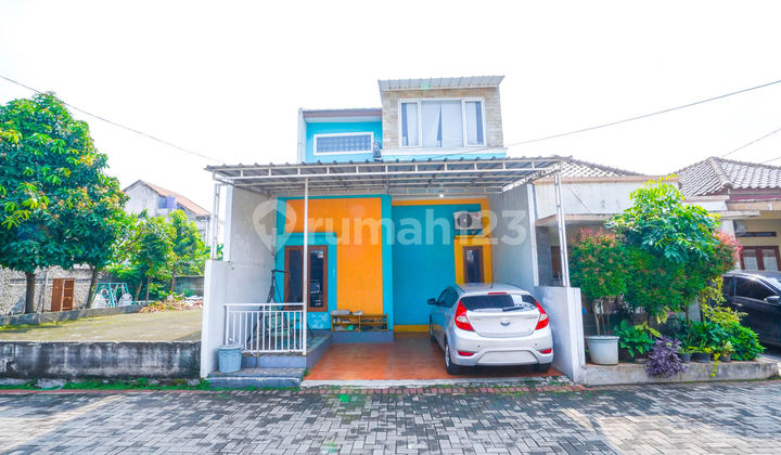 Rumah SHM 2 Lantai 13 Menit ke RSU Brawijaya Sawangan Bisa KPR J31465