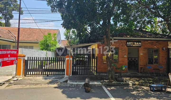 Rumah Strategis di Jl. Malabar Bogor Tengah - Akses Mudah ke Pusat Kota (Ah)