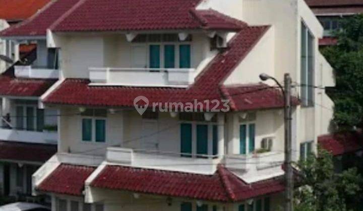 Dijual Rumah 3lt Secondary di Taman Graha Indah Kota Depok. 1