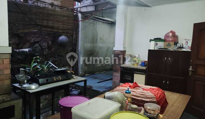 Ready-to-Occupy House in Bondongan Mosque Alley – Quiet & Secure Location