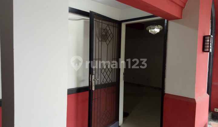 Rumah Pink Bukit Cimanggu City Mekarwangi Tanah Sareal Bogor 2