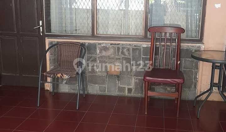 Strategic House on Jl. Malabar Bogor Tengah - Easy Access to City Center 2