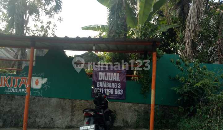 Modern Minimalist House with Spacious Yard, Jl. Pinang VIII, Curug Mekar, Bogor Barat, Bogor Modern Minimalist House with Spacious Yard, Jl. Pinang VIII, Curug Mekar, Bogor Barat, Bogor