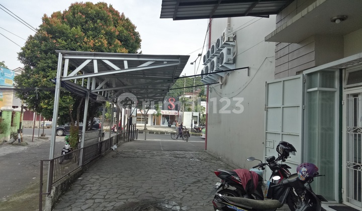 Four Shop Houses Jl. Achmad Adnawwijaya Block 43 Tegal Gundil North Bogor 2