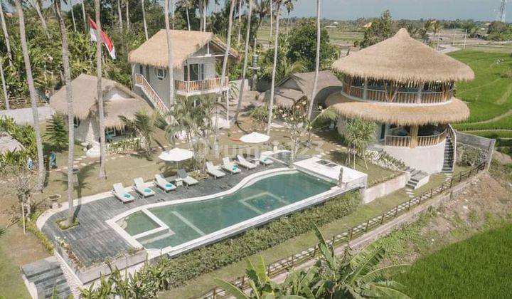 Wooden Villa full View 2 Lantai Bagus di Jalan Pantai Kedungu SHM 5