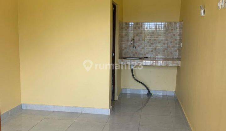 Rumah kost 2 Lantai SHM di Jalan Raya Dalung 2