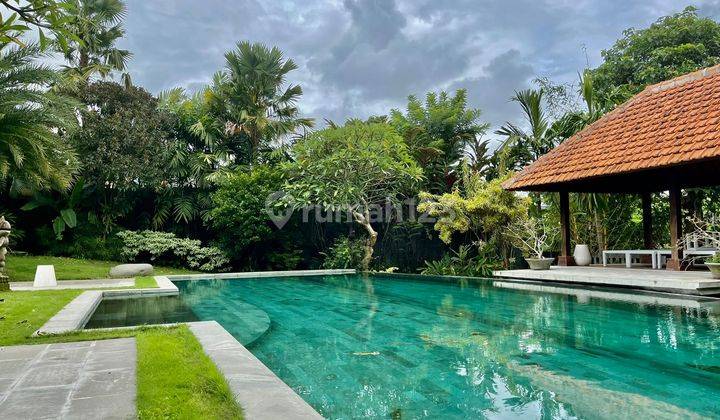 2-storey villa for sale, Pererenan Canggu View Rice Fields 1