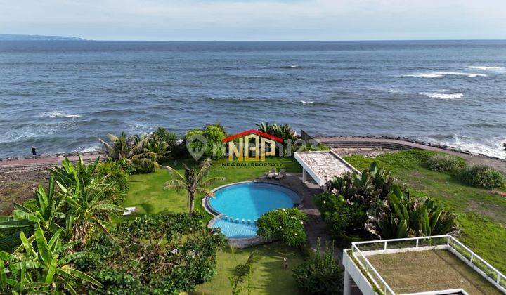 Beachfront Villa in the Ketewel Area, Gianyar, Bali 2