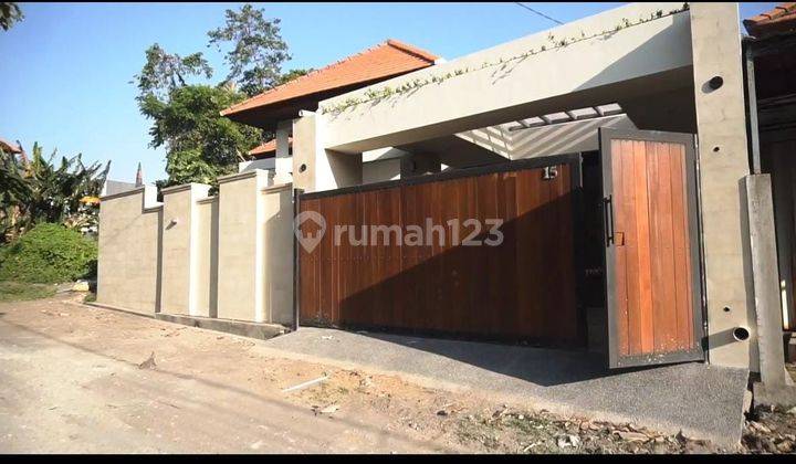 Rumah Di Area Jalan Sekar Sari Padang Galak Denpasar Timur Bali 1