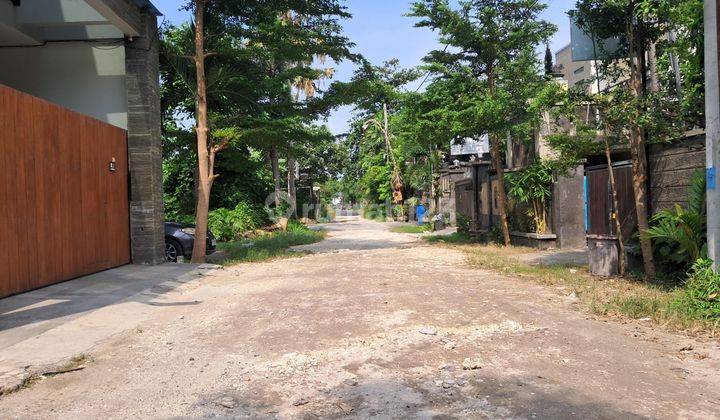 Land in Tukad Badung, Denpasar SHM 552 m² can be divided 2) 2